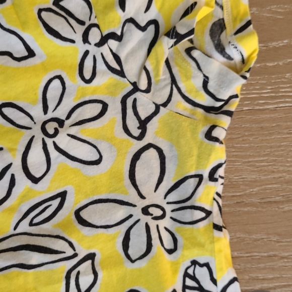 Floral French Connection T-shirt 💛 - Picture 7 of 7